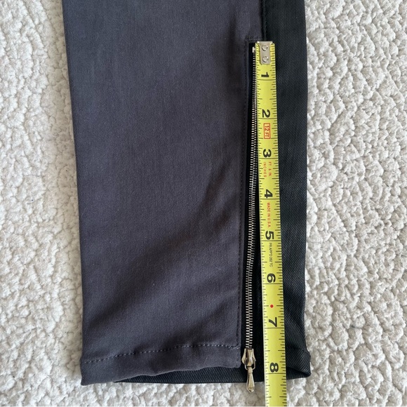 7 For All Mankind Black & Charcoal Contrast Zip Pants (Size‎ 30) - Picture 9 of 12
